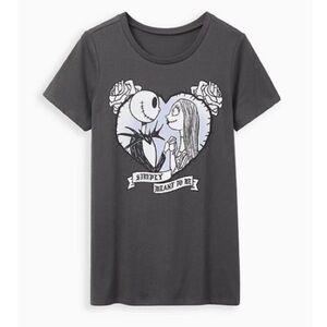 CLASSIC FIT CREW TEE - NIGHTMARE BEFORE CHRISTMAS VINTAGE BLACK